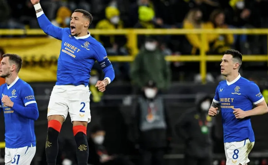 A Tactical Masterclass Unfolds at the Westfalenstadion